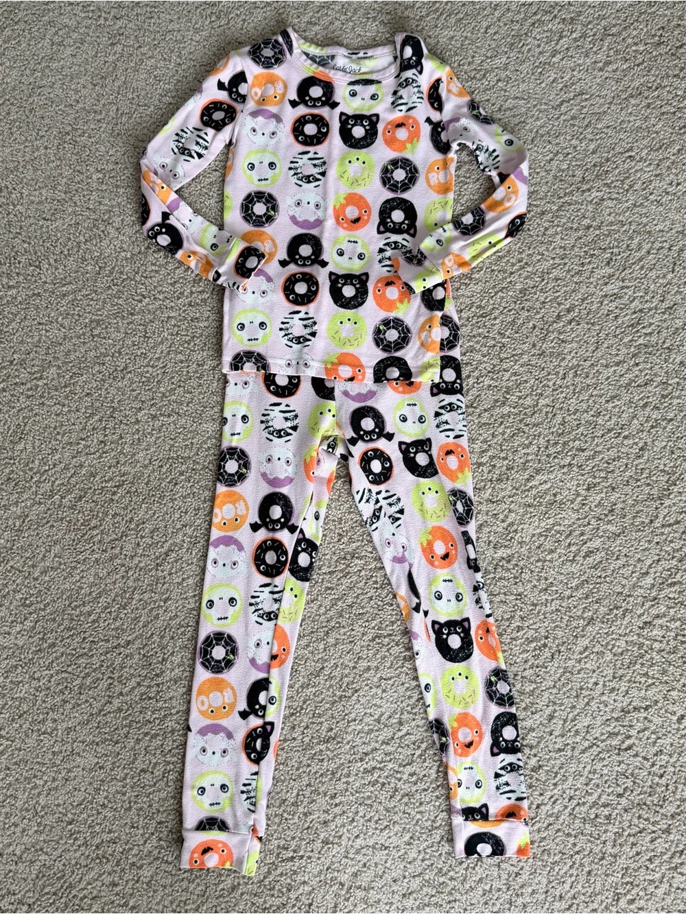 Cat & Jack girls Halloween donut pajamas set size 6